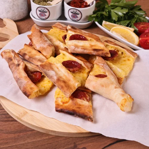 Sucuklu Kaşarlı
